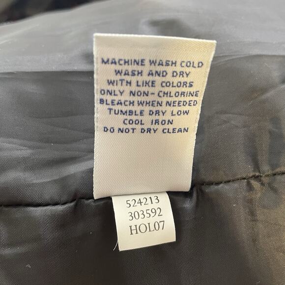 Old Navy Women’s Size Large Puffer Vest Zip Up Snap Camo Polyester Pockets - Picture 3 of 6